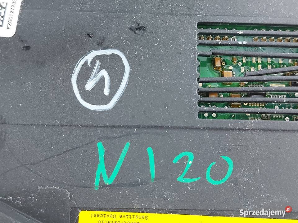 BMW F10 10r lampka podsufitki 28140555