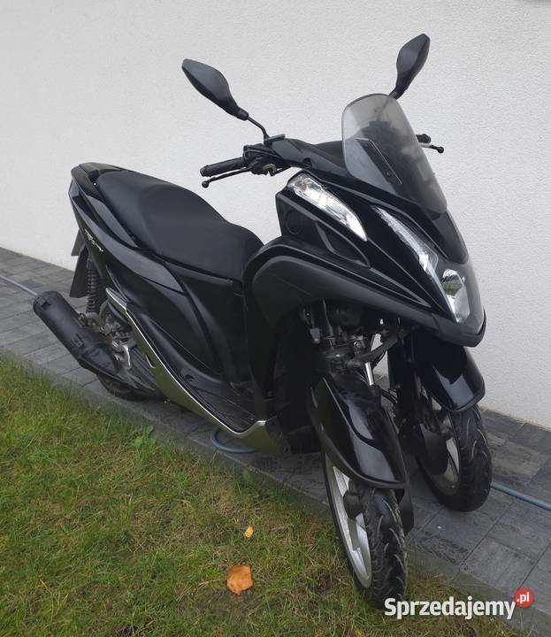Skuter Yamaha tricity 125 2015r Rok produkcji 2015 Bełchatów