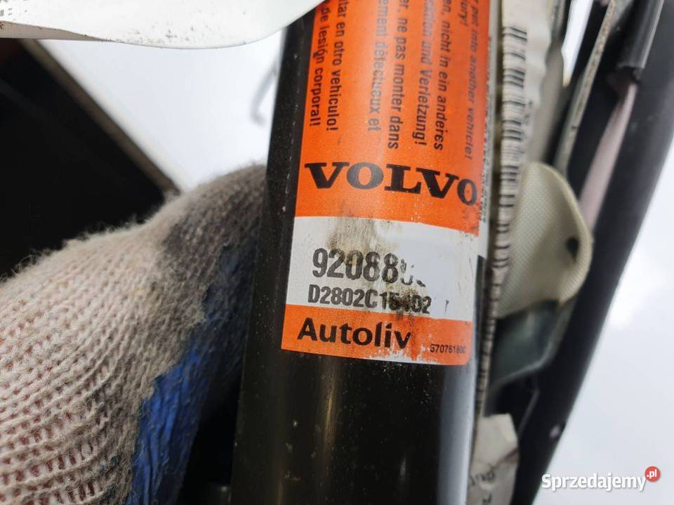 KURTYNA PRAWA VOLVO S80 24 D D5 9208893 kujawsko-pomorskie
