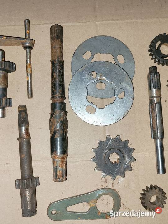 Komar Ogar Romet Motorynka ZMD części Silniki i osprzęt Starorypin Rządowy