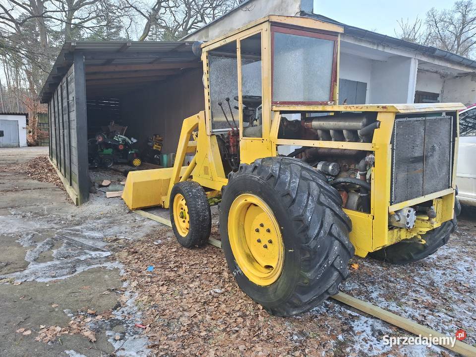 Ładowarka spych udźwig 800 silnik 24 diesel Motoryzacja Wolin sprzedam
