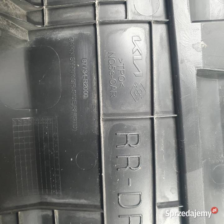 KIA SPORTAGE 5 V LISTWA BŁOTNIKA PRAWA TYLNA Międzychód sprzedam
