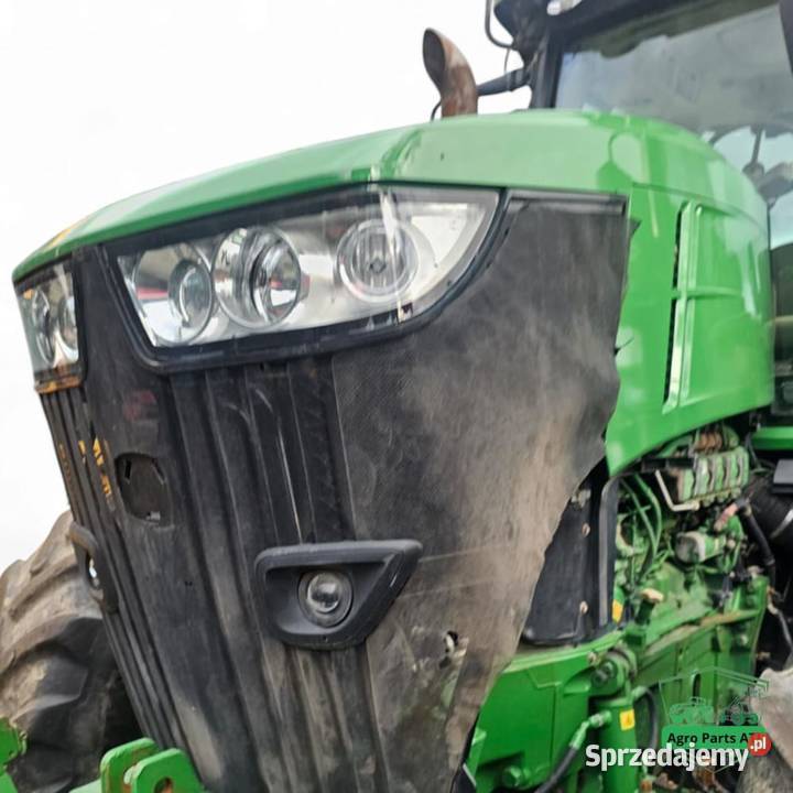 Maska silnika RE320536 R288348 John Deere 7200 R Ciechanowiec