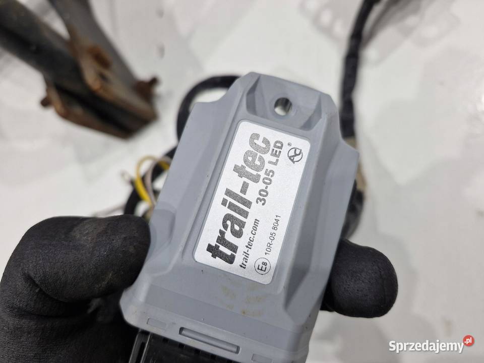 BMW E91 HAK HOLOWNICZY KOMPLET INSTALACJA MODUŁ