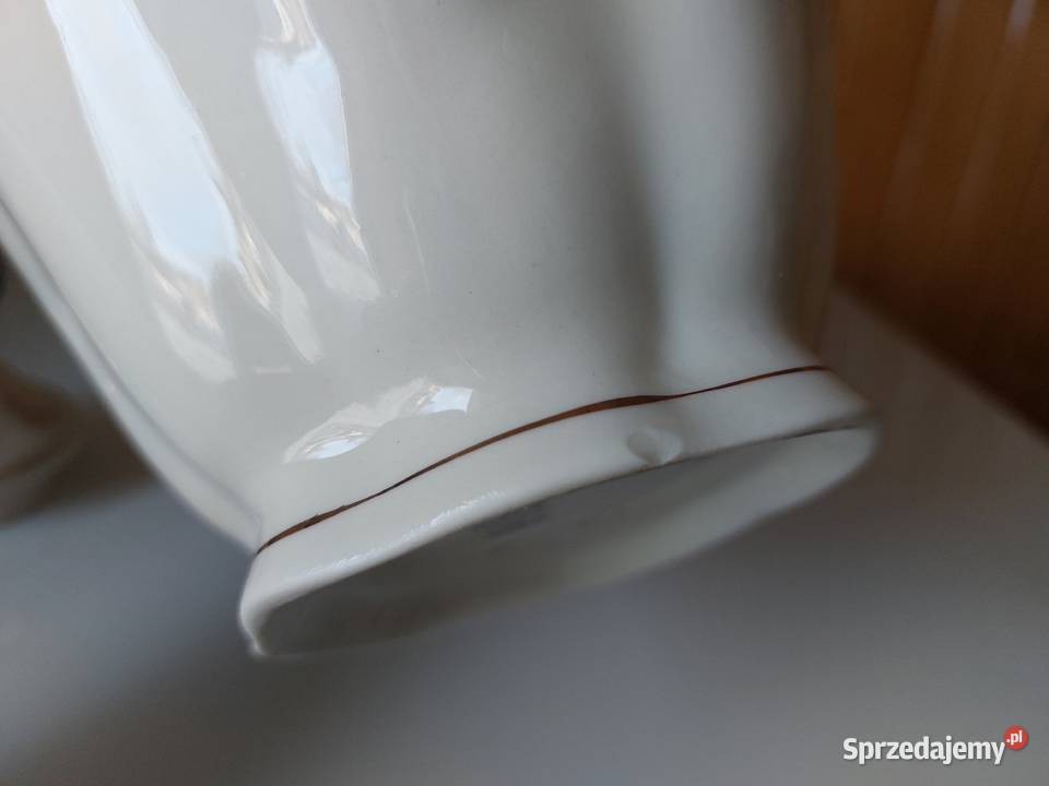 porcelanowy dzbanek Chodzież porcelana beżowy Poznań sprzedam