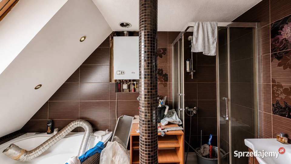 4707 m Antresola Ogródek 83 m Otwarta przestrzeń pom. użytkowe Zdzieszowice sprzedam