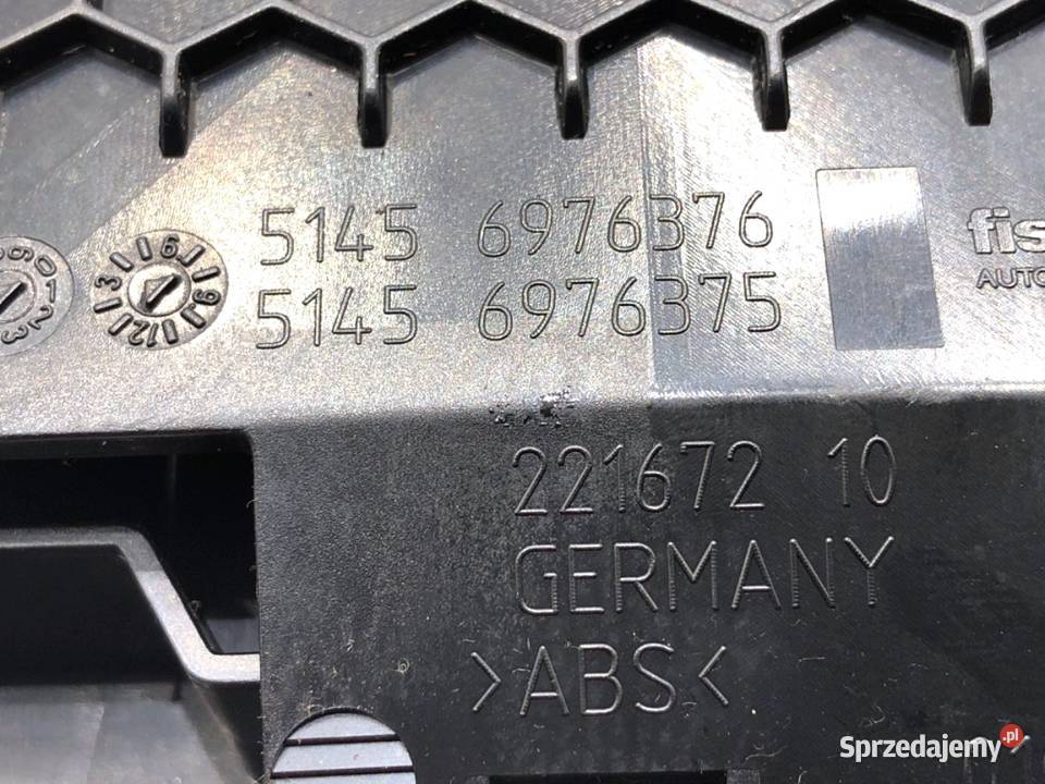 SCHOWEK KIEROWCY BMW E61 Kombi 0410 6976375 Schowki, półki sprzedam