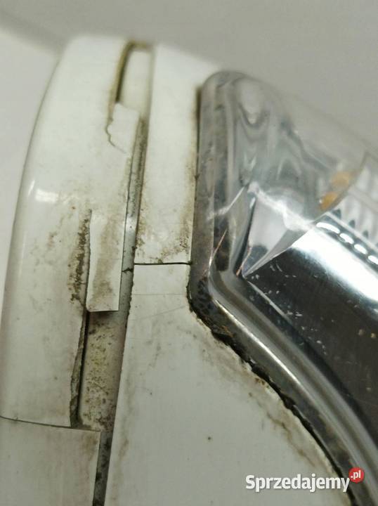 LUSTERKO PRAWE 17PIN EU 022877 Hyundai ix55 I