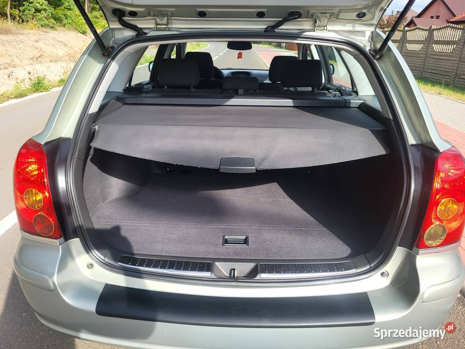 Toyota Avensis 18ben 2004r 279 Sochaczew sprzedam
