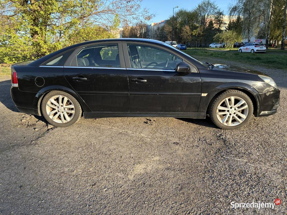 Opel vectra C GTS Liftback 19 CDTi 120 Rok produkcji 2006 Lublin
