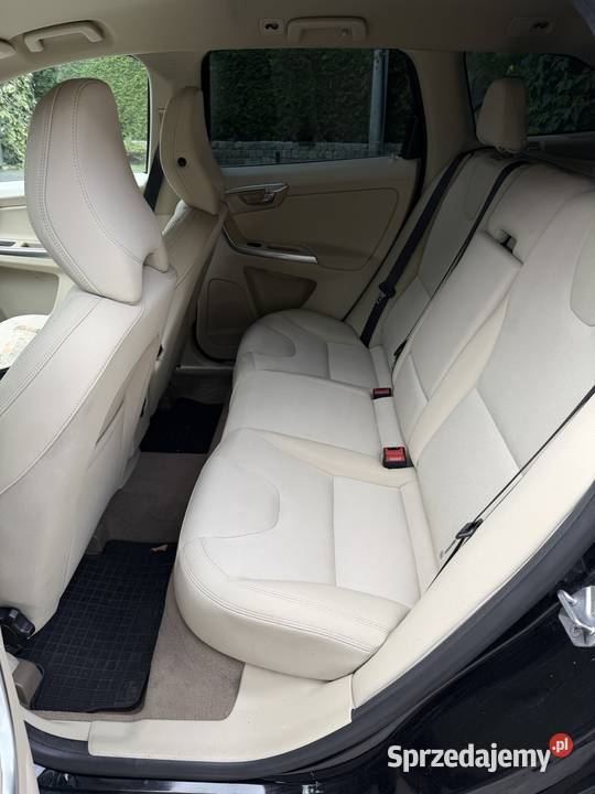 Volvo XC60 D4 Manual diesel 181 Siechnice