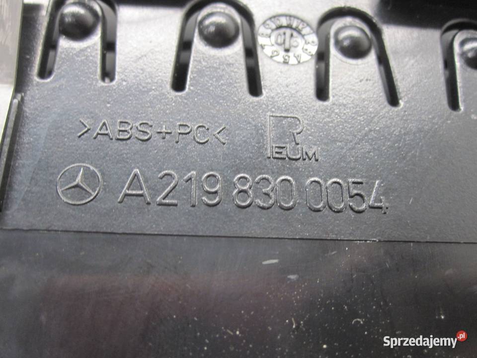 MERCEDES CLS C219 07r kratka nawiewu środkowa świętokrzyskie Kielce