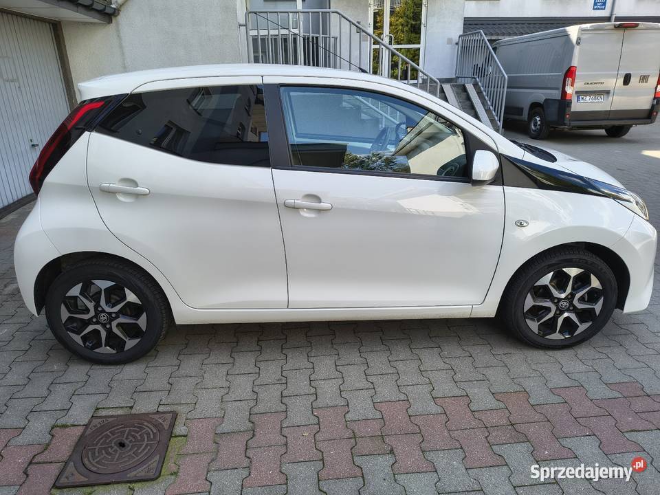 Toyota Aygo 2019 36 pierwszy właściciel z 998cm3 Warszawa
