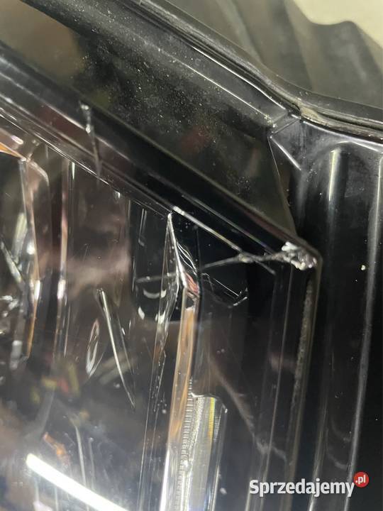 Reflektor lewy Skoda Kodiaq Murowana Goślina