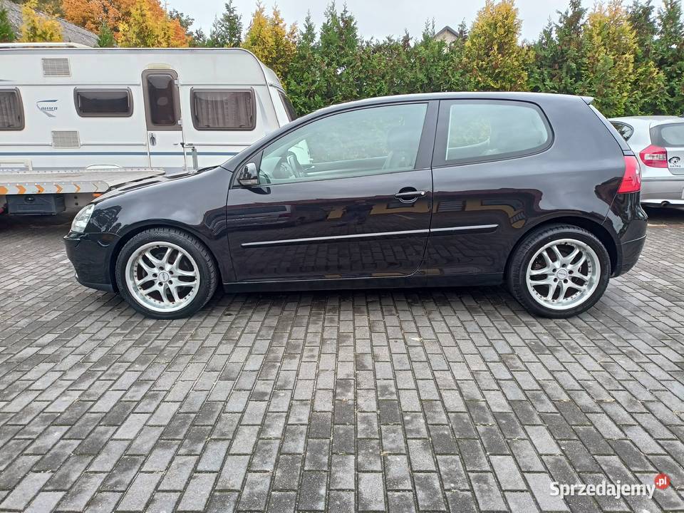 Volkswagen Golf V 19 TDI 105 Klimatronik Navi Kolno