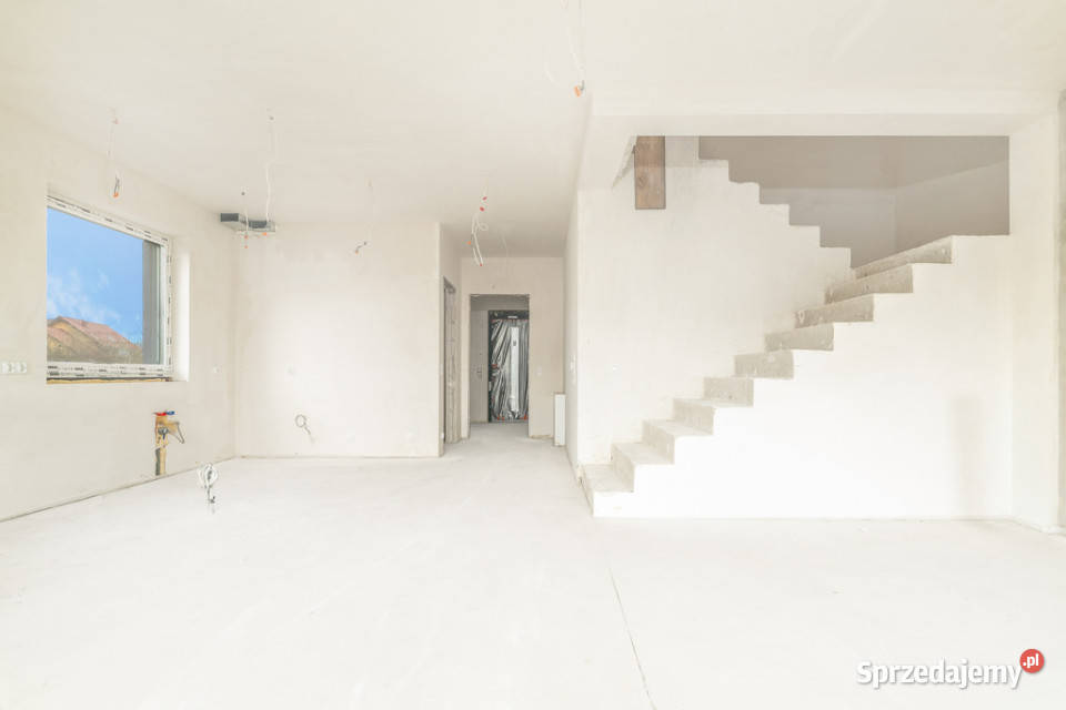 Nowoczesny Dom z garażem 130 m2 30 m2 poddasza 136m2 Sprzedaż