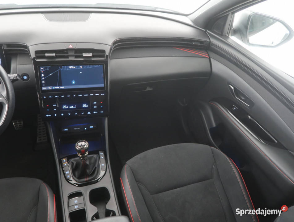 Hyundai Tucson 16 TGDI skórzana tapicerka Tucson Bielany Wrocławskie