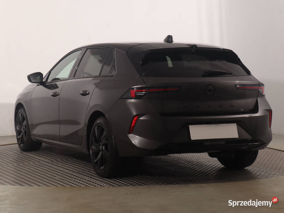 Opel Astra 12 Turbo Katowice