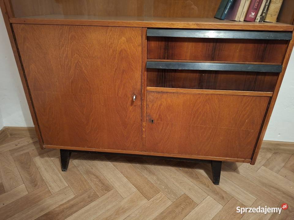 Witryna Biblioteczka meble Bydgoskie PRL Meble Łódź