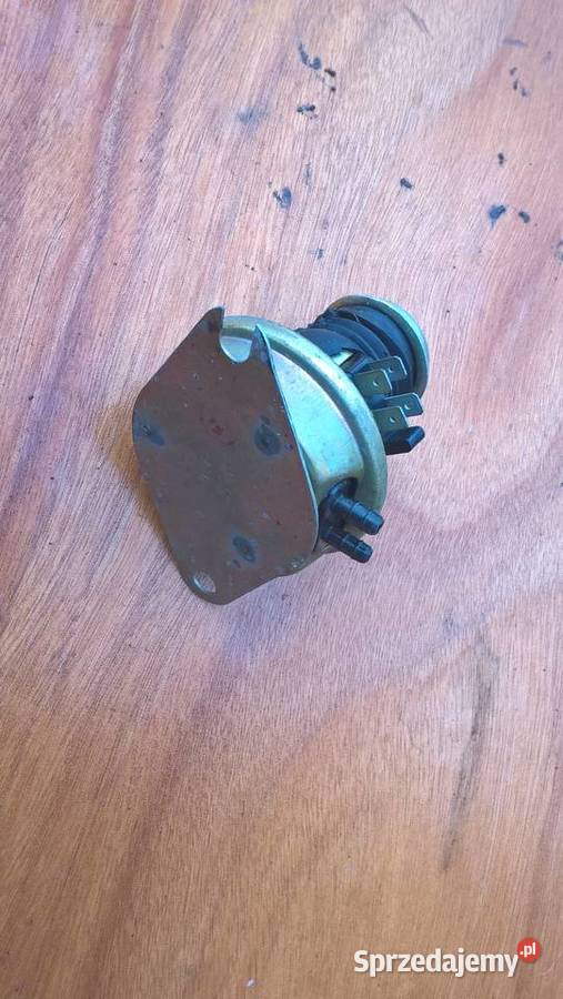 Syrena Warszawa Zuk Nysa pompka spryskiwacza Stalowa Wola