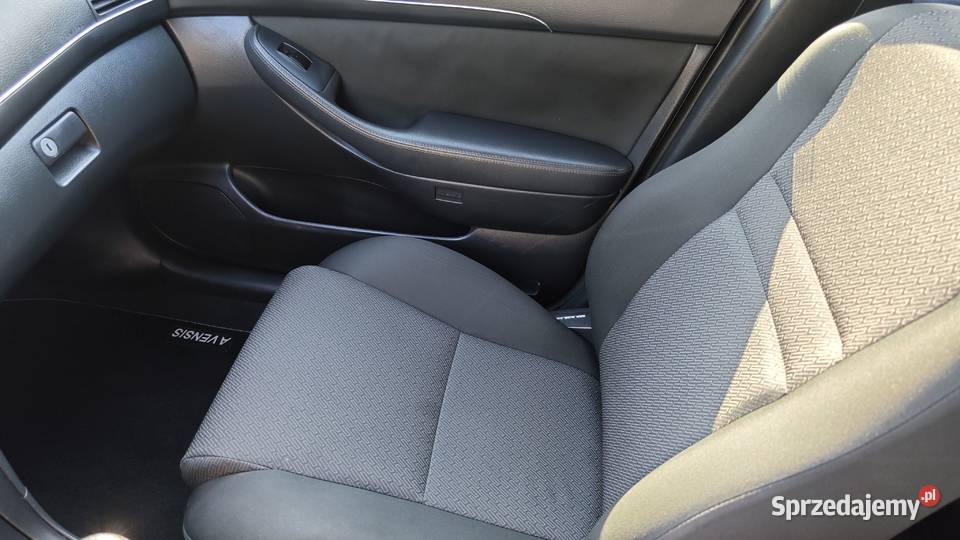Toyota Avensis Bezwypadkowa stan b LPG mały Radom