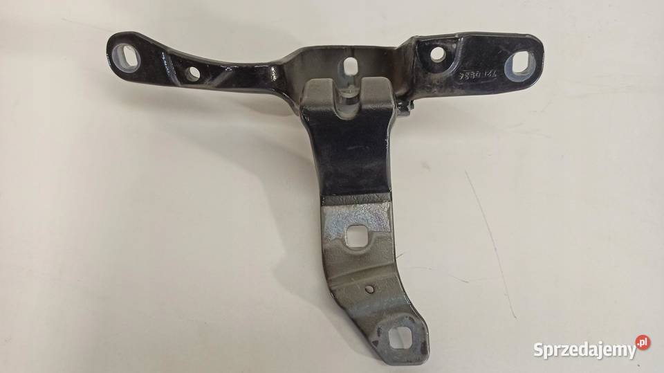 ZAWIAS KLAPY PRAWY BMW F07 7200534 osobowe
