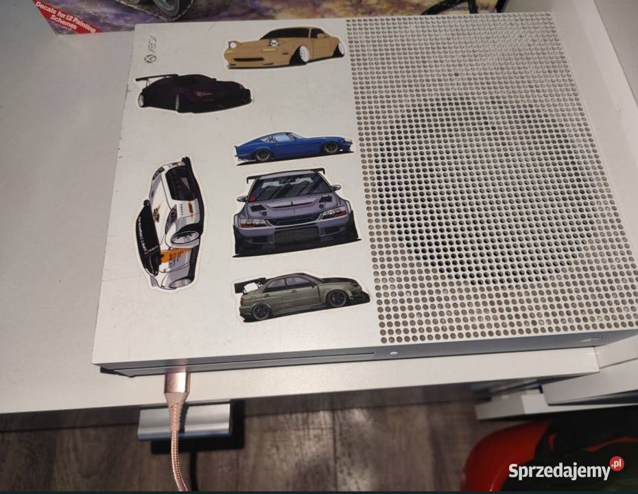 Konsola Xbox one 18 gier dwa pady Gniewkowo