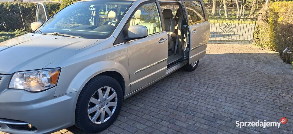 CHRYSLER TOWNCOUNTRY 36L BENZLPG VAT23 automatyczna Rokocin