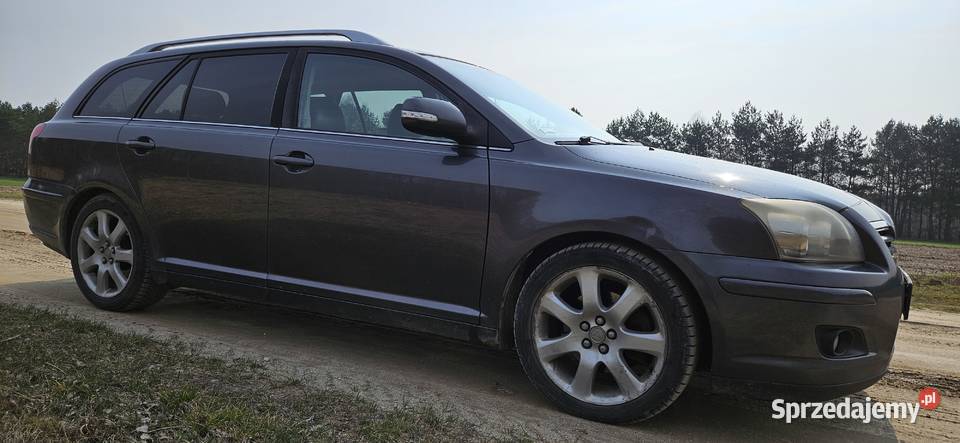 Sprzedam toyotę avensis t25 2007 r 126 Rok produkcji 2007 Siemiechów