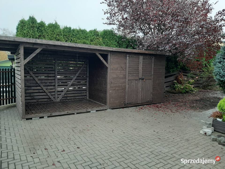 Drewutnia ze schowkiem Jordanów