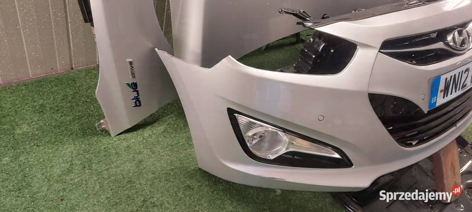 ZDERZAK PRZÓD KOMPLETNY HYUNDAI I40 1115 osobowe
