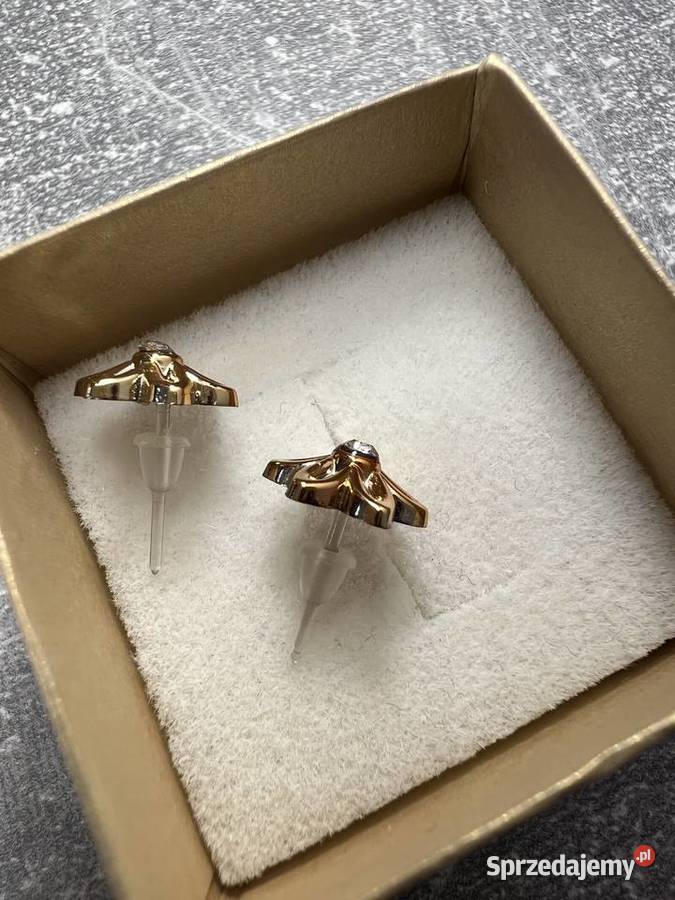Kolczyki złote z diamentem kwiatek kwiat kwiatki podkarpackie Jasło