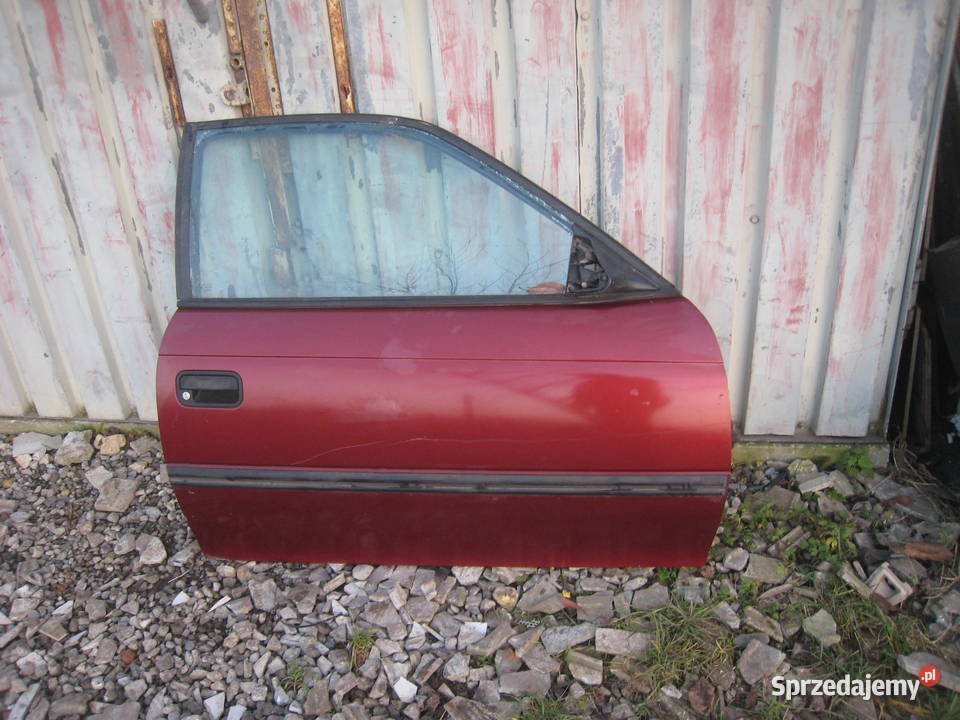 Drzwi prawe lewe Opel Astra F 3 drzwi zdrowe Kraków sprzedam