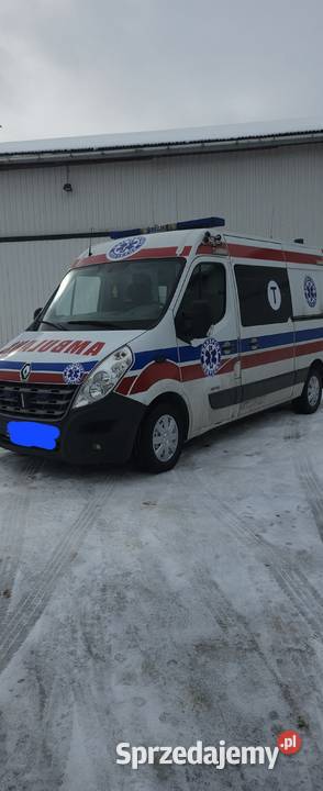 Ambulans karetka Renault Master 2013r przejscie Renault Biskupiec