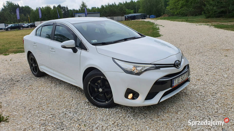 Toyota Avensis 16 D4D 112 Navi Super Stan Biała Chmielnik