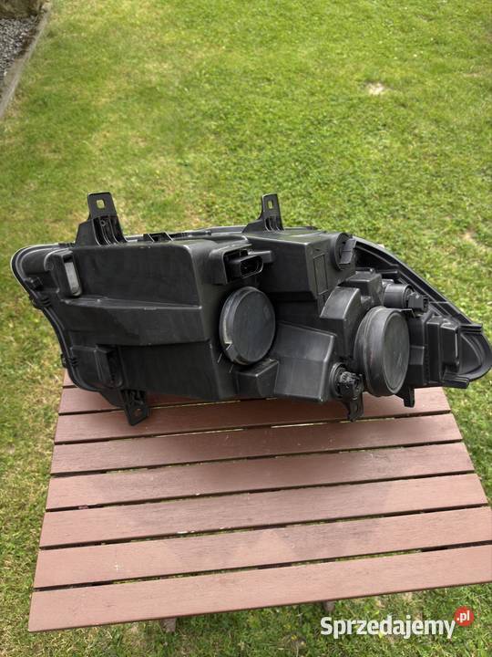 Lampa lewa przednia MERCEDES SPRINTER W910 lewy