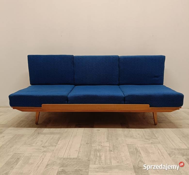 sofa kanapa rozkładana Jitona Tatra design Meble