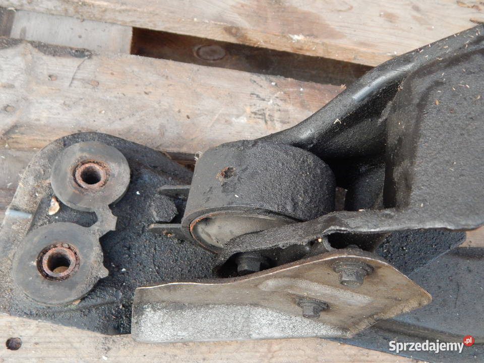 VOLVO V40 S40 BELKA POD SILNIK PODUSZKA Warszawa