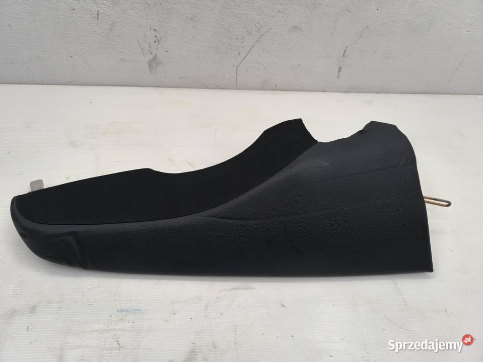 OPARCIE BOCZEK KANAPY PRAWY MERCEDES W204 LIFT