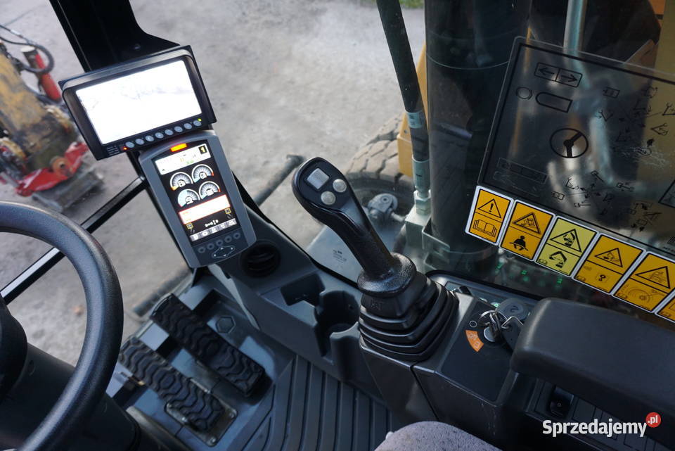 Koparka kołowa CAT M 314 F 2019 świętokrzyskie Jeziorko