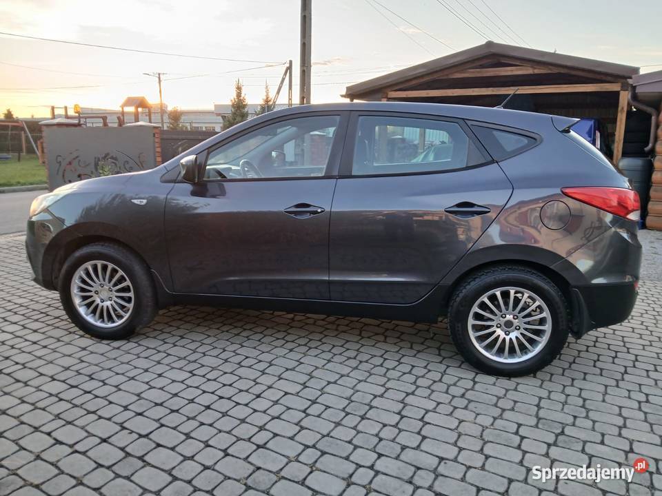 Hyundai IX35 16 Benzyna Samochody osobowe Ostrowiec Świętokrzyski