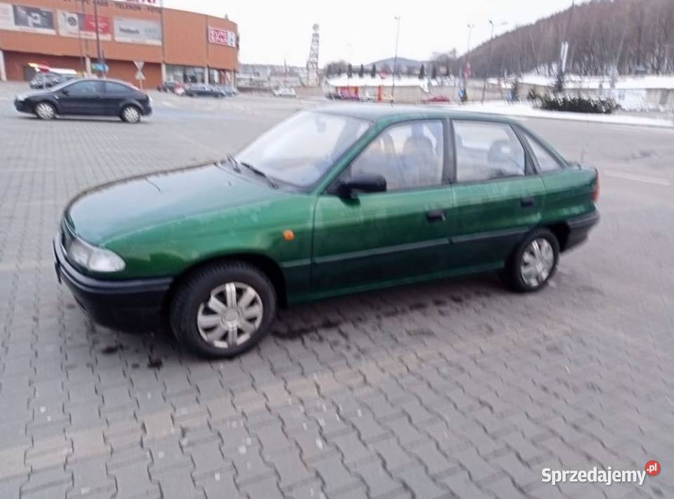 Opel Astra 14 8v pierwszego właściciela Salon Wałbrzych