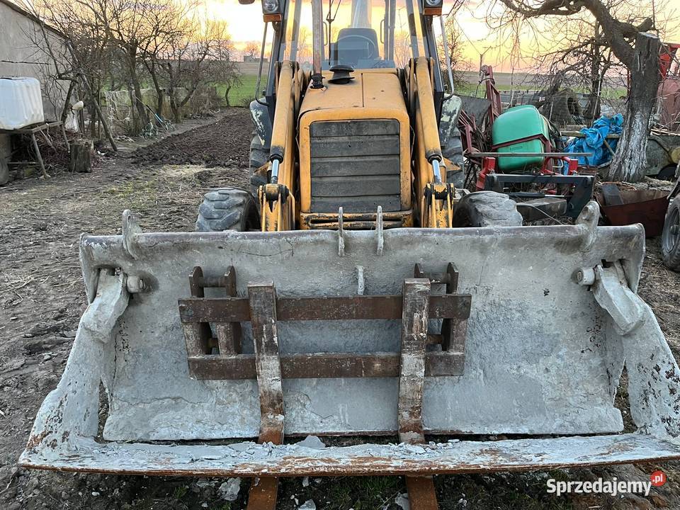 Koparkoładowarka JCB 3 CX sprzedam Rok produkcji 1994 Maszyny budowlane Mrocza
