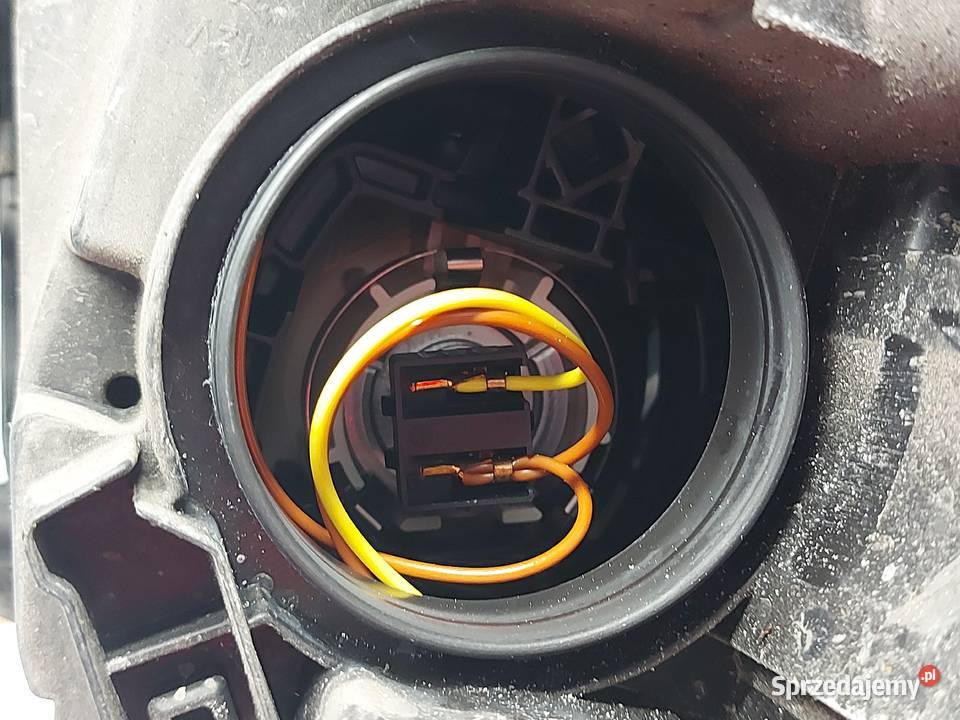 AUDI A4 B8 ALLROAD 10r lampa lewa przód świętokrzyskie Kielce