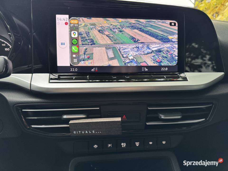 Ford Tourneo Connect Grand DSG 20 TDI nieuszkodzony Kozubszczyzna