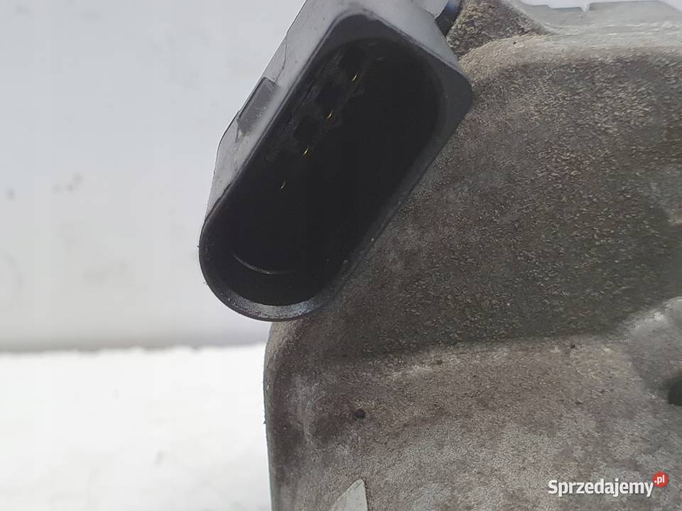 PRZEPUSTNICA VW Golf V 19 TDI Rudka