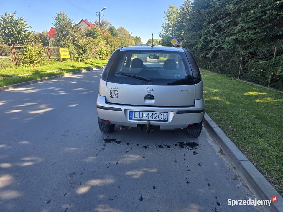 Opel corsa 12b stan 2005r Corsa