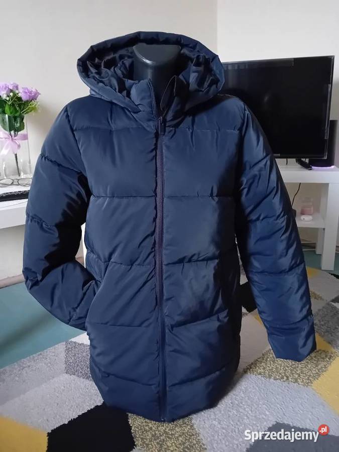 Ciepła puchowa kurtka z kapturem Warszawa