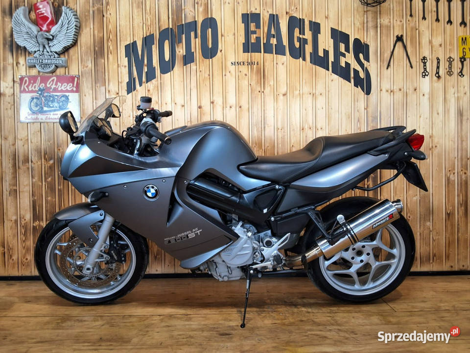 BMW F piękny motocykl BMW F 800 ST WYGLĄDA