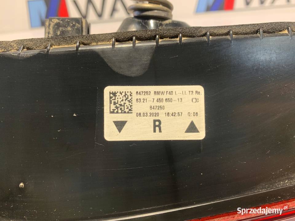 BMW F40 LAMPA TYŁ PRAWA TYLNA W KLAPE EUROPA Lampy tylne sprzedam